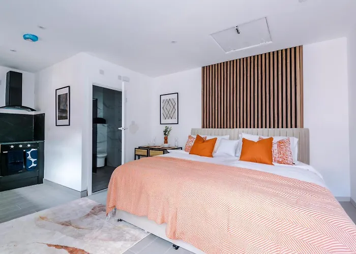 Comfort Style Brand New Selly Oaks Apartment