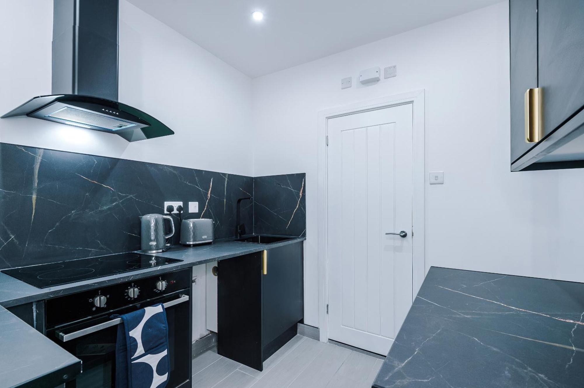 Apartment Comfort Style Brand New Selly Oaks Birmingham