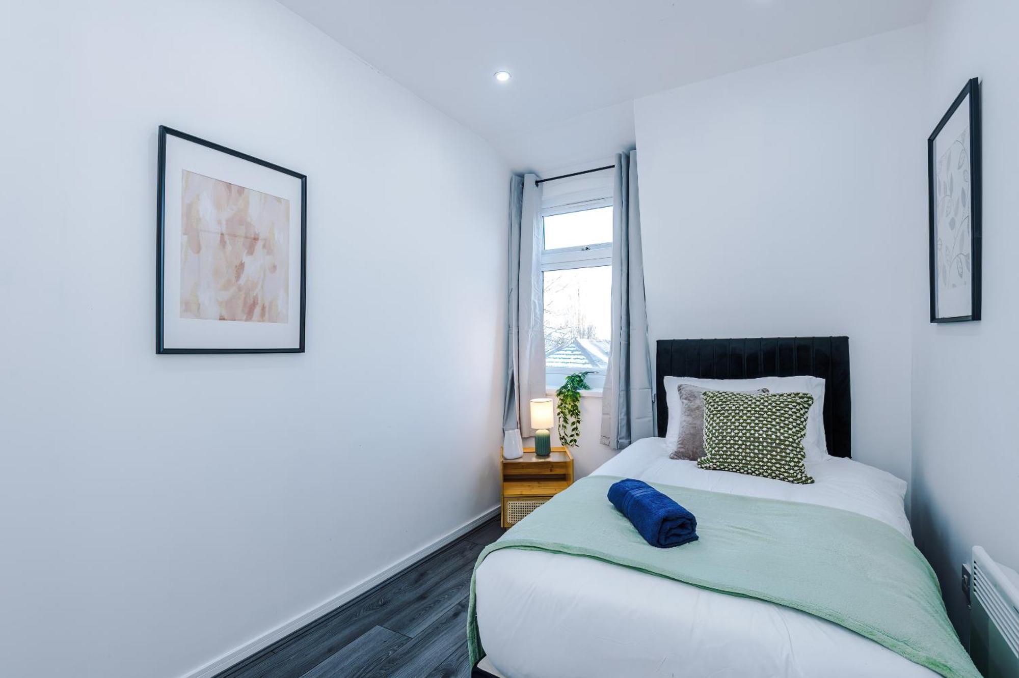 Apartment Comfort Style Brand New Selly Oaks Birmingham